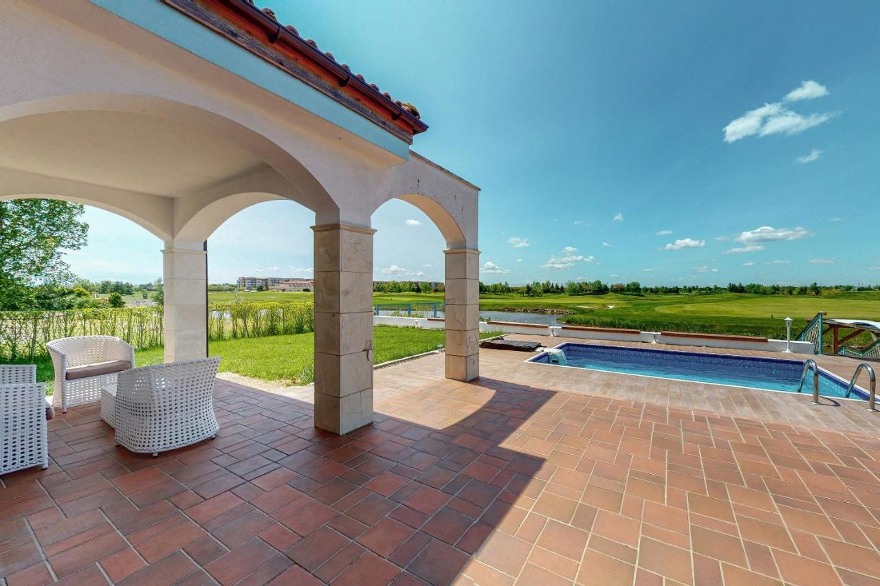Lighthouse Luxe Estate Apart & Villas Baltschik Exterior foto