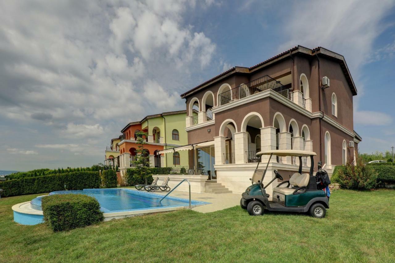 Lighthouse Luxe Estate Apart & Villas Baltschik Exterior foto